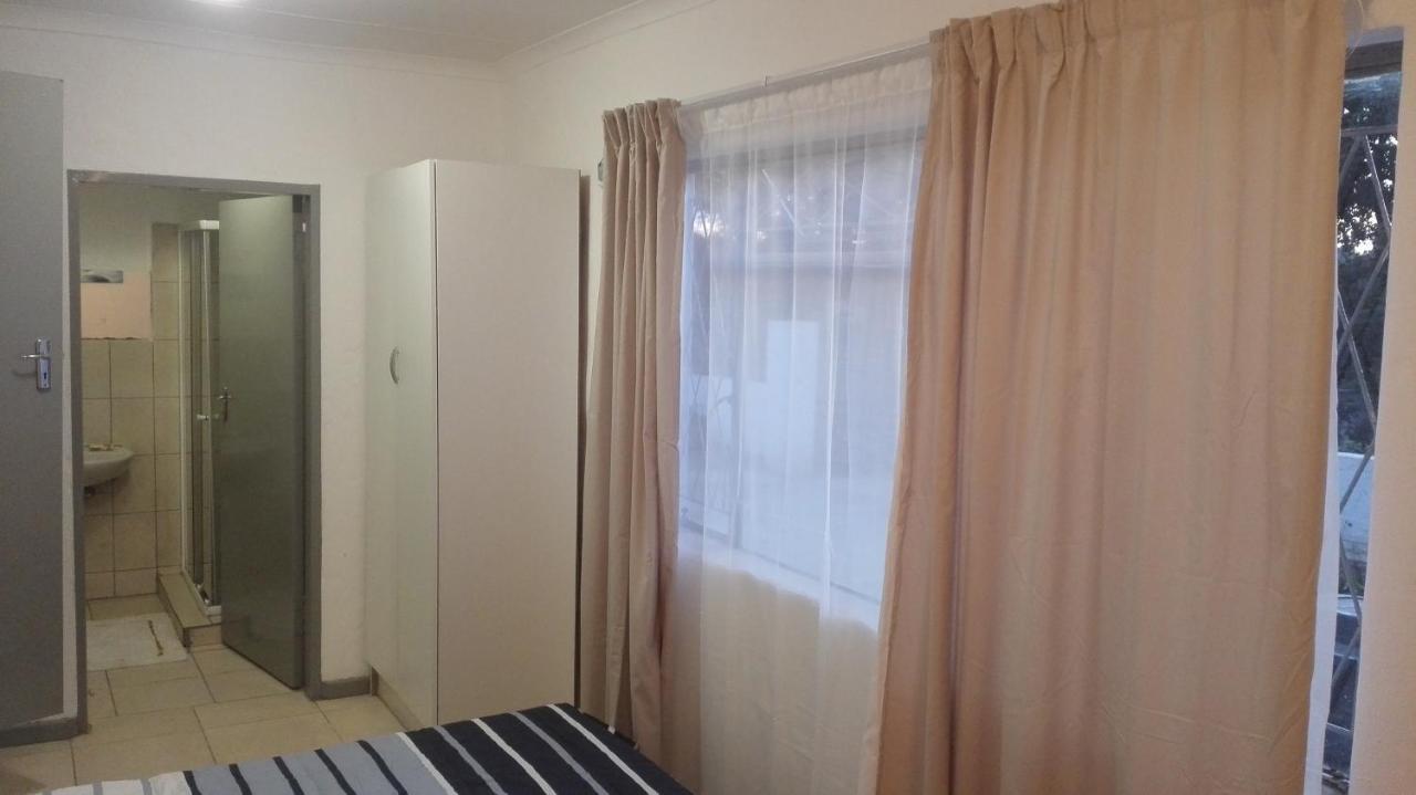 Velindo Guest Rooms Johannesburg Dış mekan fotoğraf